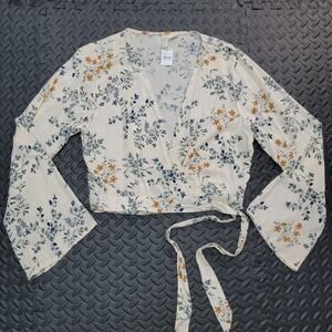 Tilly's NWT Wrap Top XL Bell Sleeve Fairycore Cottagecore Floral Boho Festival